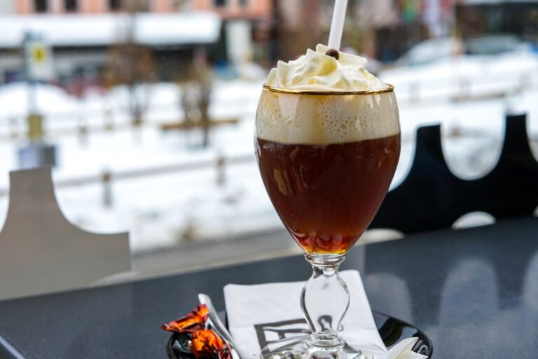 Irish Coffee: A Warm Blend of Tradition and Taste